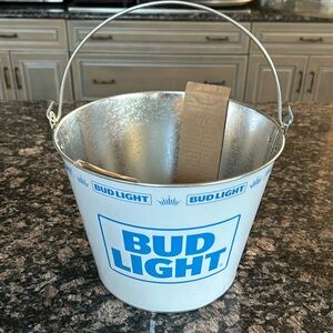 BUD LIGHT 5 QT METAL BEER ICE BUCKET NEW